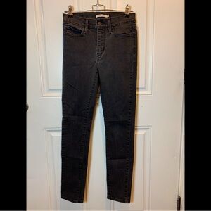 Levi’s Jeans Women’s Charcoal Slimming Skinny Jean Size 28/30
